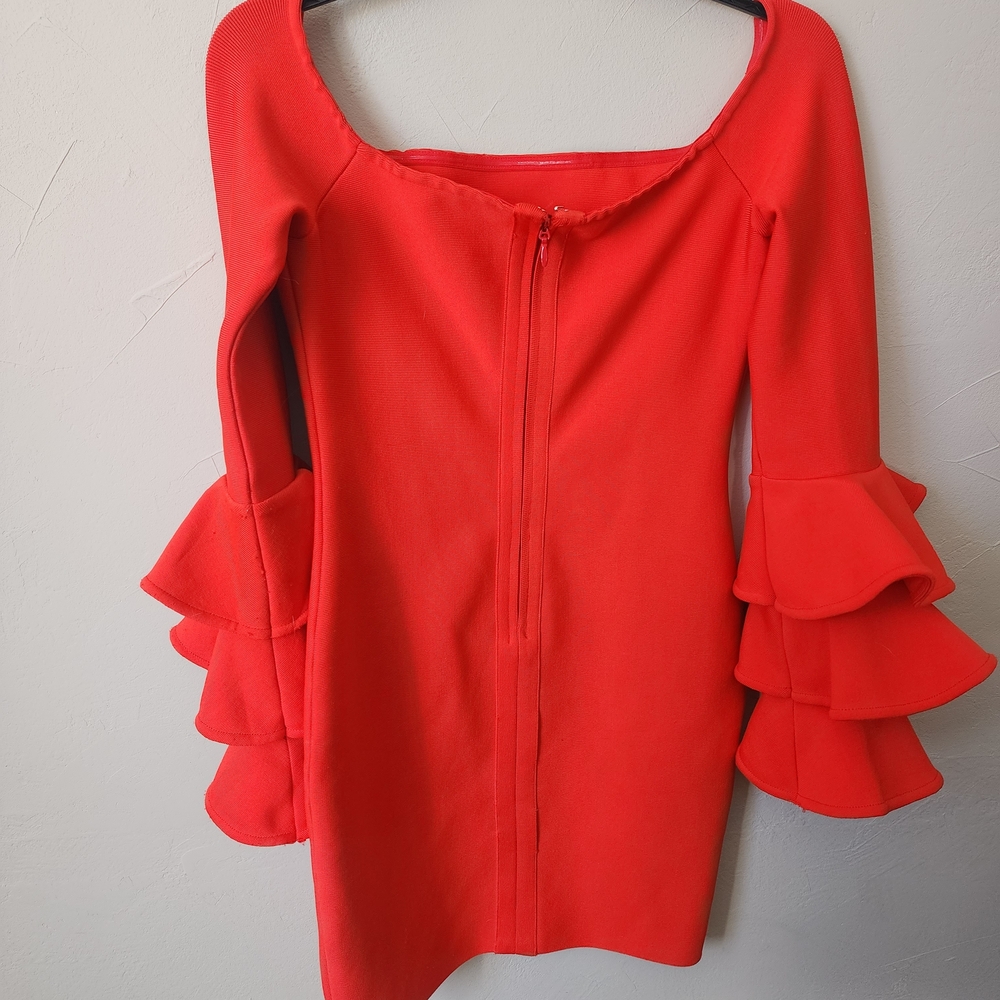 Elegant Red Ruffle Sleeve Dress - Picture 5 of 6